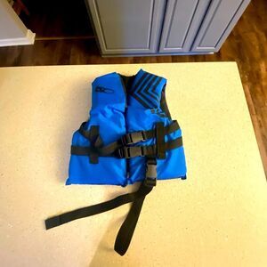 Children’s swimming vest